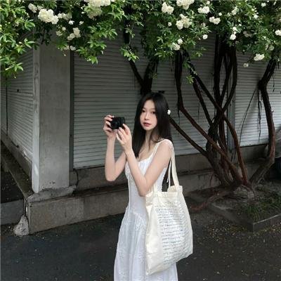 池畔谜情